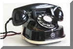 Click to see a large image of Belgian desk phone